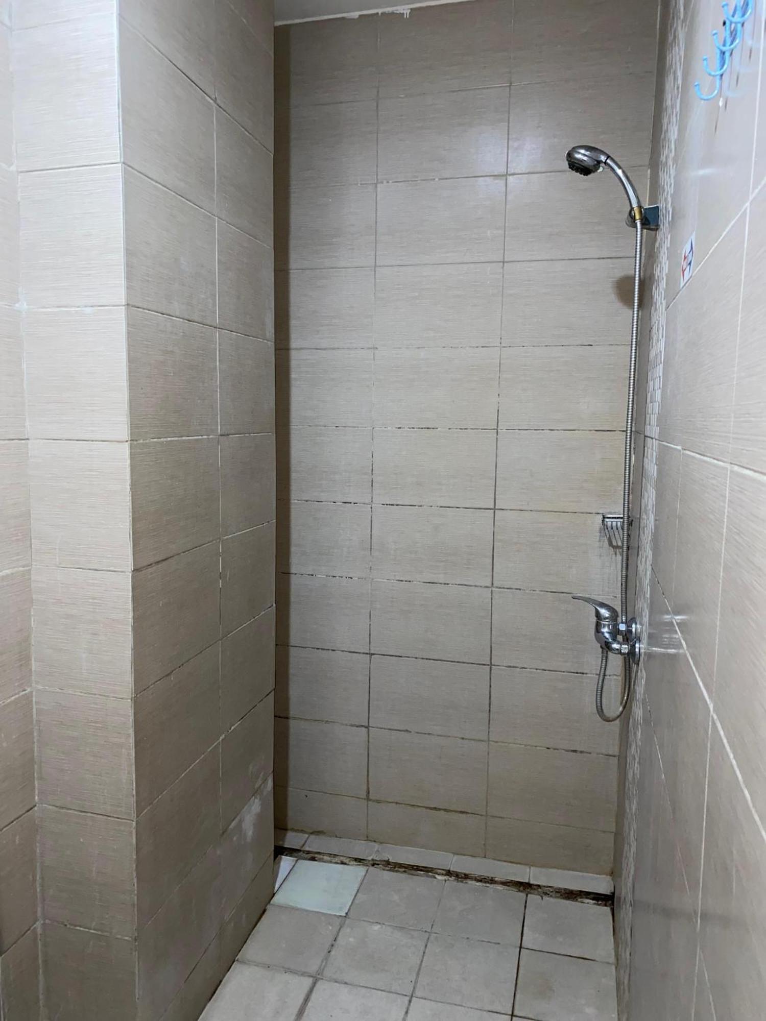 Hotel Dekost Madiun Exteriér fotografie